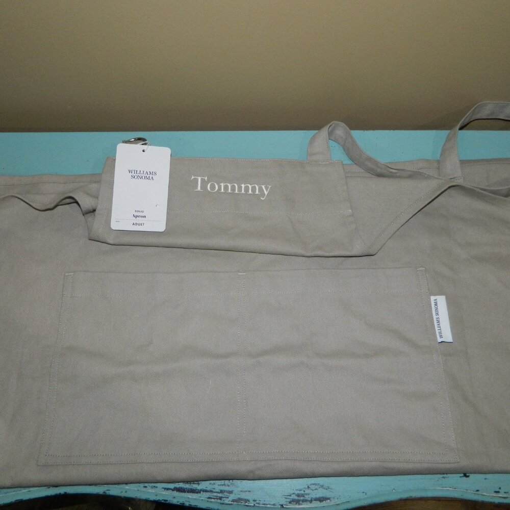 Williams Sonoma Classic Solid Adult Apron Gray Mono “Tommy" (K-35)